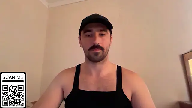 Snapshot of Hard_to_Obey chatting on October 5, 10:52 am Hard to Obey online show from October 5, 10:52 am