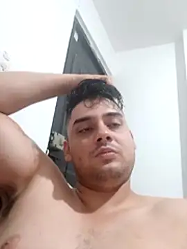 fromero27 online show from April 8, 12:11 am