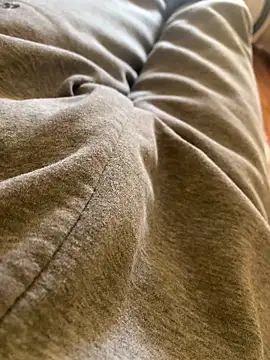 MuzzyFacing online show from April 9, 12:55 pm