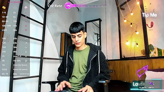 Snapshot of Dani_mc1 chatting on October 9, 11:37 am Dani mc1 online show from October 9, 11:37 am