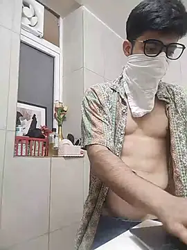 mrmasseur06 online show from May 16, 7:45 pm