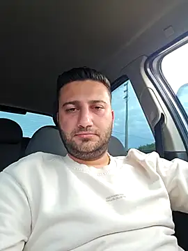 Snapshot of izmirgenc chatting on October 3, 8:30 am izmirgenc online show from October 3, 8:30 am