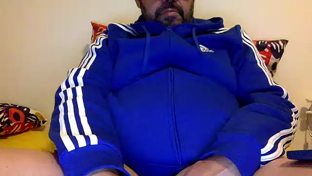 Snapshot of steve669_hot chatting on October 23, 8:01 pm steve669 hot online show from October 23, 8:01 pm