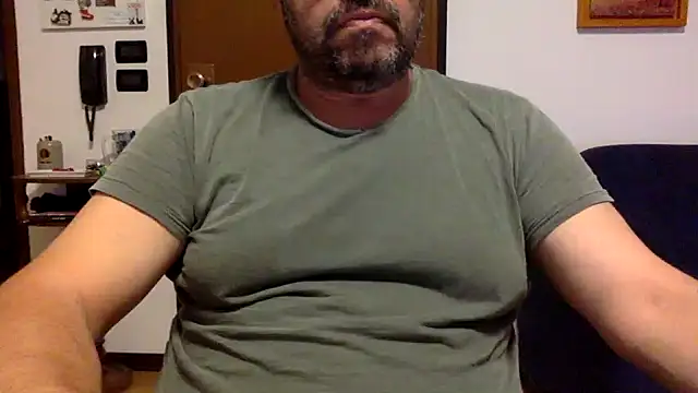 Snapshot of steve669_hot chatting on September 13, 7:37 pm steve669 hot online show from September 13, 7:37 pm