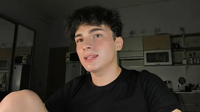 Snapshot of mystic_evan chatting on October 8, 10:36 pm mystic evan online show from October 8, 10:36 pm
