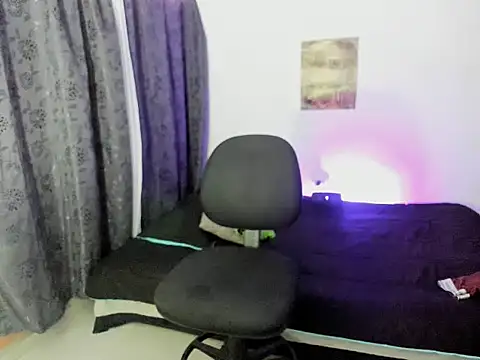 juantalents online show from November 4, 4:08 pm