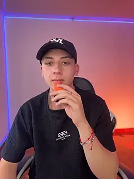 Casper   kyy online show from April 4, 8:28 pm