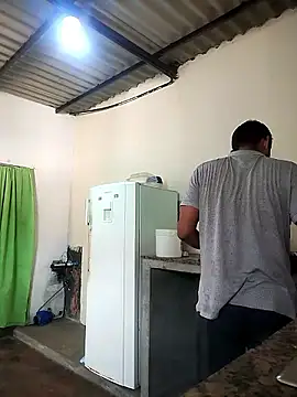 Snapshot of Bosssweet22cm chatting on October 14, 12:01 pm Bosssweet22cm online show from October 14, 12:01 pm