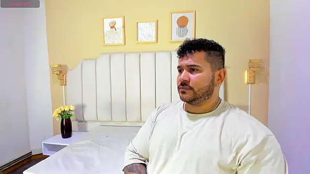 michael hill1 online show from November 19, 8:20 pm