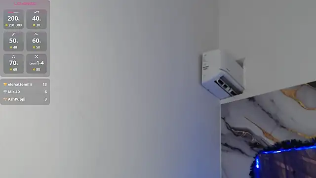 Snapshot of Boy-X- chatting on October 20, 1:20 am Boy-X- online show from October 20, 1:20 am