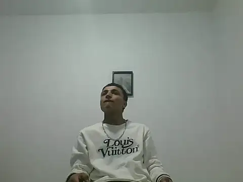 yissus 20  online show from November 25, 4:03 am