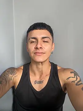 Snapshot of Leo_santoro chatting on September 30, 2:09 pm Leo santoro online show from September 30, 2:09 pm