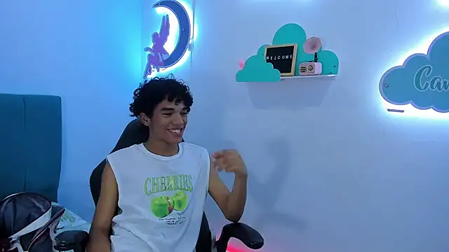 kenny 18 online show from March 21, 3:43 am