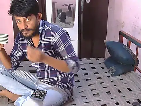krishjaat43 online show from June 11, 5:16 am