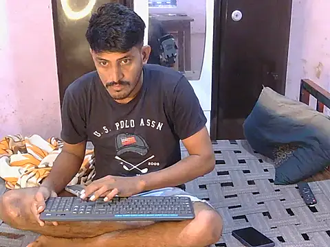 krishjaat43 online show from June 25, 5:56 am