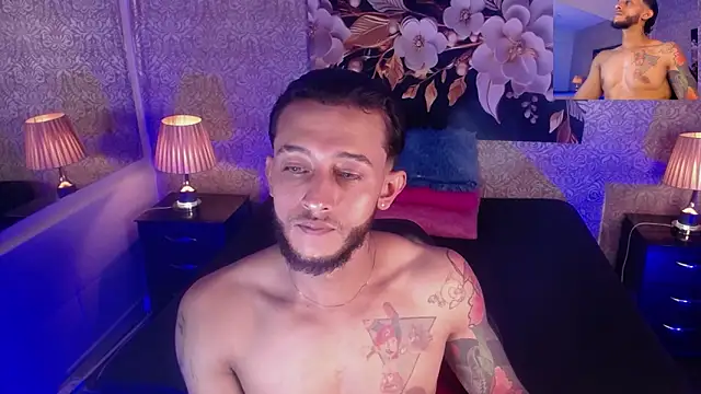 Snapshot of jonas_conor chatting on September 23, 8:30 pm jonas conor online show from September 23, 8:30 pm
