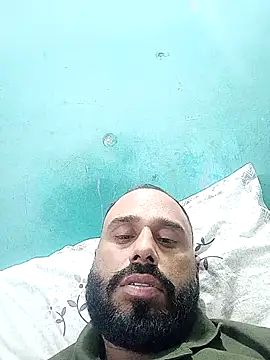 Snapshot of amitkumarkangra chatting on October 14, 8:10 am amitkumarkangra online show from October 14, 8:10 am