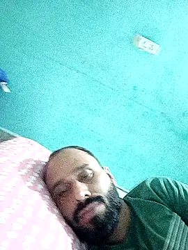 Snapshot of amitkumarkangra chatting on October 27, 5:04 pm amitkumarkangra online show from October 27, 5:04 pm