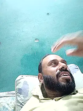 Snapshot of amitkumarkangra chatting on September 11, 2:49 pm amitkumarkangra online show from September 11, 2:49 pm
