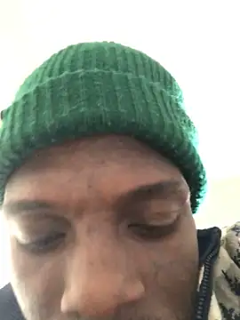 Snapshot of cuminsidebby chatting on October 11, 4:38 am cuminsidebby online show from October 11, 4:38 am