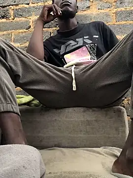 cuminsidebby online show from March 13, 11:18 am