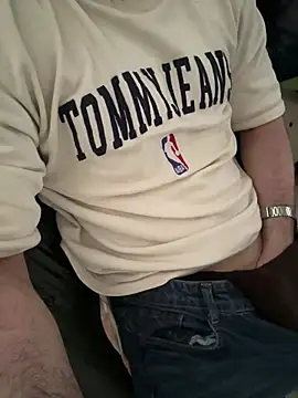 FitNhot sam online show from March 31, 8:16 am