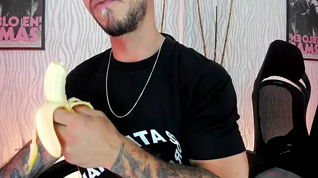 dylan jacobx online show from January 11, 5:11 am