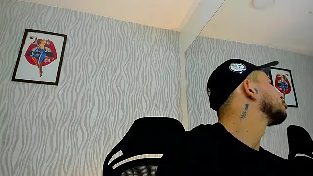 dylan jacobx online show from October 19, 3:44 am