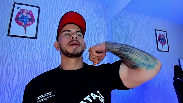 dylan jacobx online show from November 24, 4:02 am