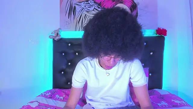 DEAMOL online show from November 19, 6:52 pm