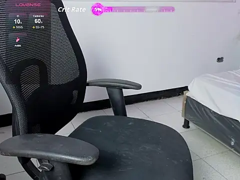 invincible200 online show from October 18, 2:44 pm