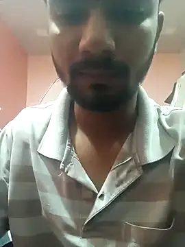 ZZiraa online show from October 20, 5:06 pm