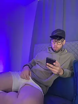 stalinhernandez online show from November 3, 5:15 pm