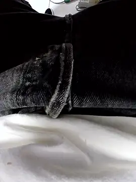 cherlebrow online show from January 15, 6:43 pm