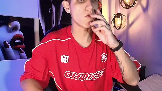 Snapshot of _realwav chatting on November 2, 5:55 am realwav online show from November 2, 5:55 am