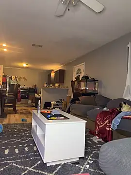 Snapshot of bearcub300 chatting on October 25, 8:05 am bearcub300 online show from October 25, 8:05 am