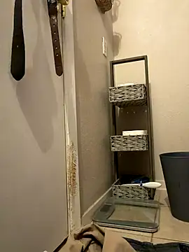 Snapshot of bearcub300 chatting on October 30, 10:55 pm bearcub300 online show from October 30, 10:55 pm