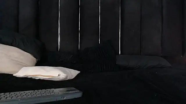 Dominic ghost online show from March 5, 1:24 am