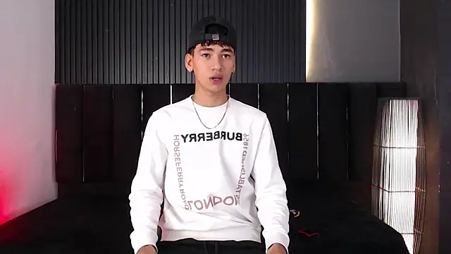 Dominic ghost online show from March 27, 3:21 am