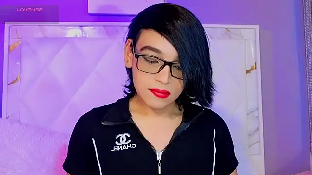 Dannyhot  online show from May 12, 8:39 pm