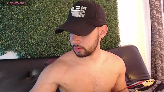 Snapshot of sam_ford_2 chatting on October 23, 1:25 pm sam ford 2 online show from October 23, 1:25 pm