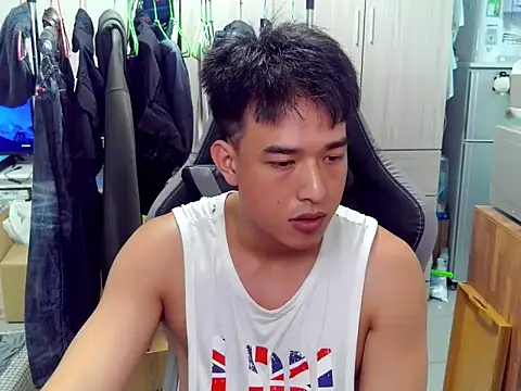 hunterXhan online show from March 24, 3:50 pm