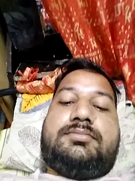 Snapshot of sumit_19 chatting on October 7, 8:24 pm sumit 19 online show from October 7, 8:24 pm