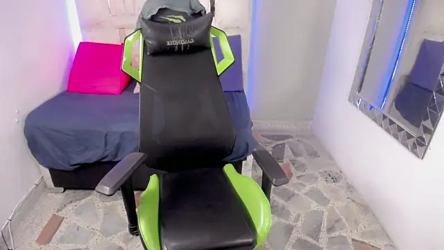 Stein  online show from November 14, 9:16 pm