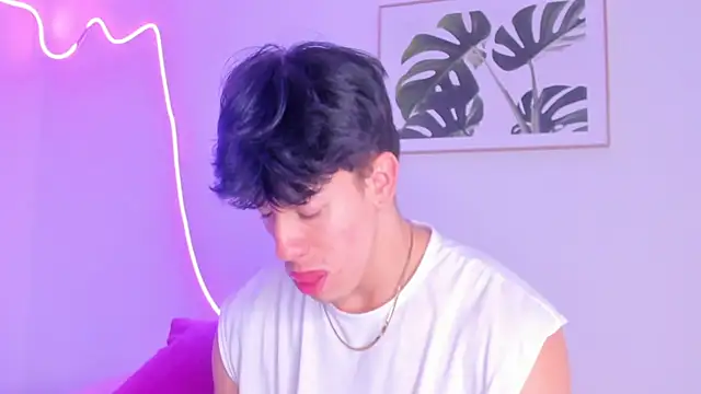 MaxCooper1 online show from October 20, 1:53 am