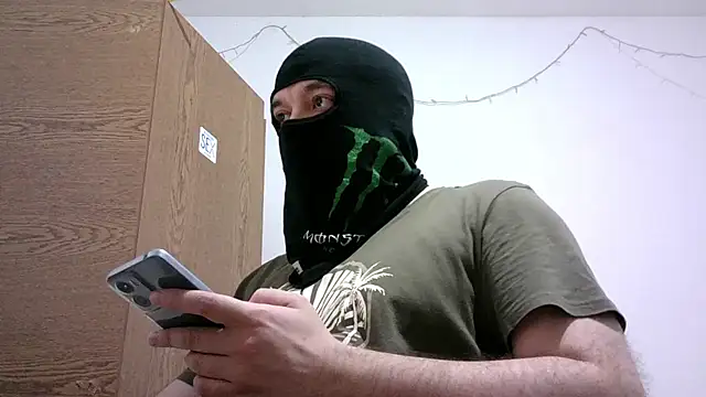 Snapshot of Black_Scorpion91 chatting on October 21, 7:39 pm Black Scorpion91 online show from October 21, 7:39 pm