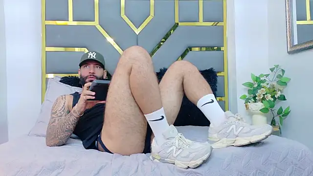 yorbymaxx online show from November 22, 3:33 pm