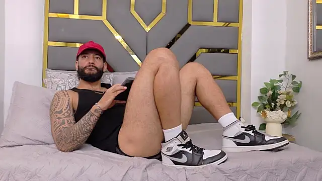 yorbymaxx online show from October 23, 3:15 pm