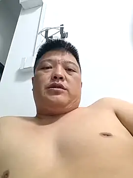 hiwoaini online show from June 13, 5:44 pm