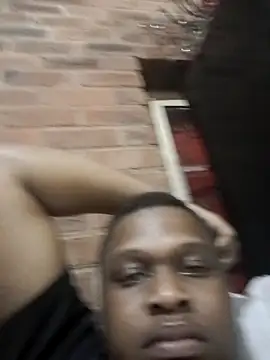 Moet Chandon online show from November 9, 11:31 pm